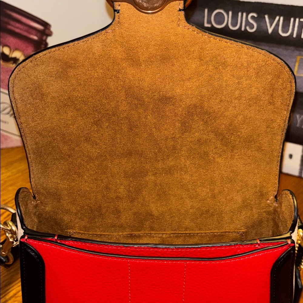Coach Georgie Saddle Bag in Colorblock - Sport Red/Black EUC - Picture 8 of 10